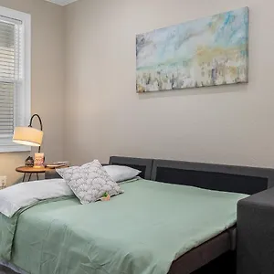 Cozy And Spacious 4br House With Pool In , Tampa United States